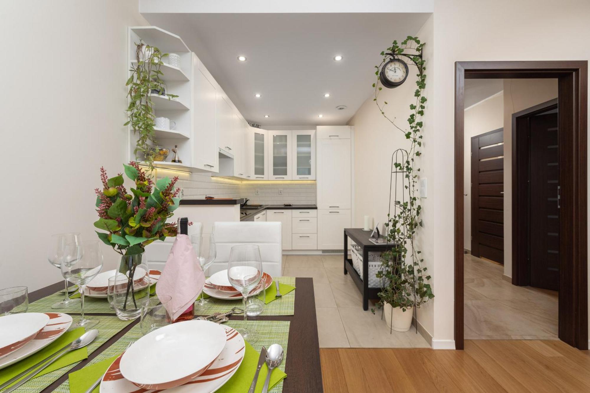 Comfortable Apartment Krakowska Wroclaw With Free Parking By Noclegi Renters Екстериор снимка