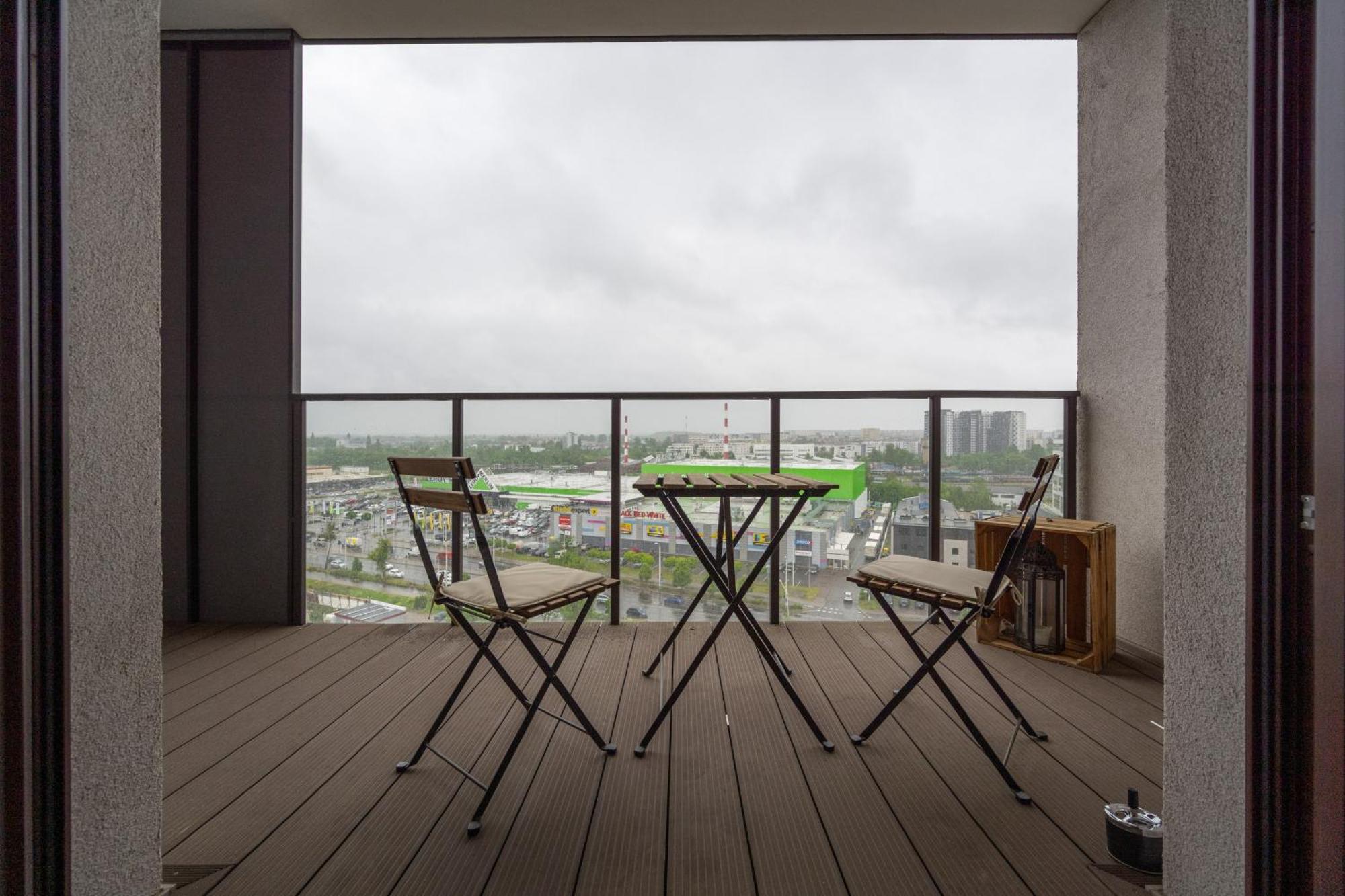 Comfortable Apartment Krakowska Wroclaw With Free Parking By Noclegi Renters Екстериор снимка